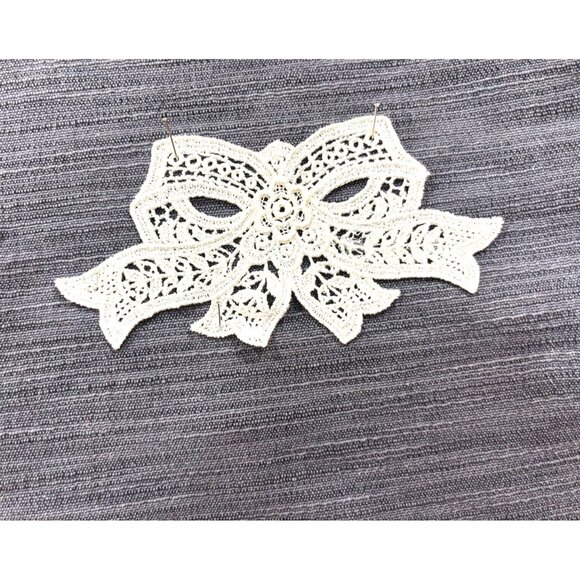 Set Of 6 Intricately Designed Ivory Bow Lace Appliques, Wedding Dress, Bridal Go - Picture 8 of 11